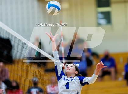 Thumbnail 2 in Millard South vs. Marian photogallery.