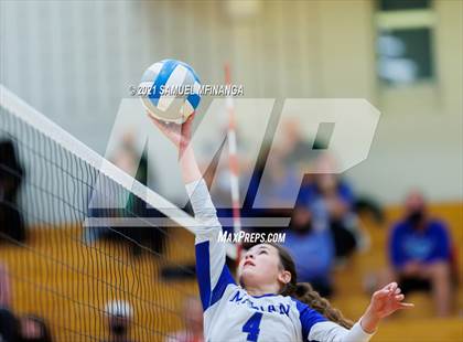 Thumbnail 3 in Millard South vs. Marian photogallery.