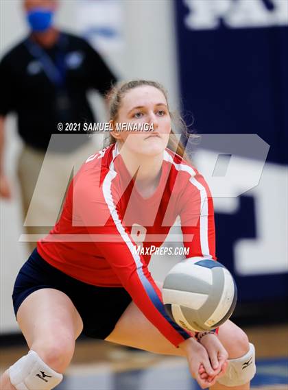 Thumbnail 2 in Millard South vs. Marian photogallery.