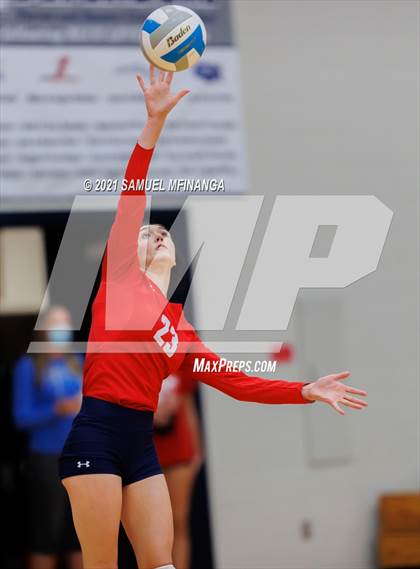 Thumbnail 2 in Millard South vs. Marian photogallery.