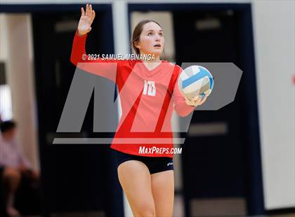 Thumbnail 3 in Millard South vs. Marian photogallery.