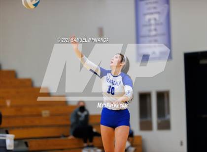 Thumbnail 3 in Millard South vs. Marian photogallery.
