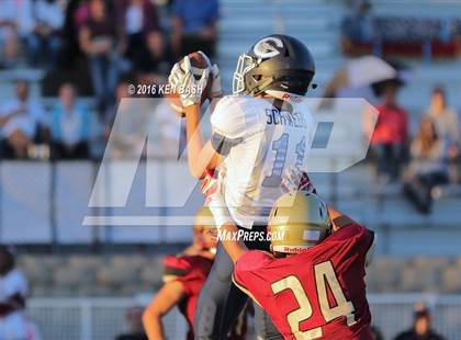 Thumbnail 2 in Camarillo @ Oaks Christian photogallery.