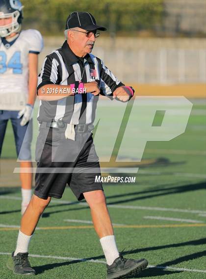 Thumbnail 2 in Camarillo @ Oaks Christian photogallery.
