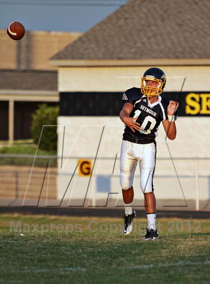 Thumbnail 3 in White County @ Seymour photogallery.