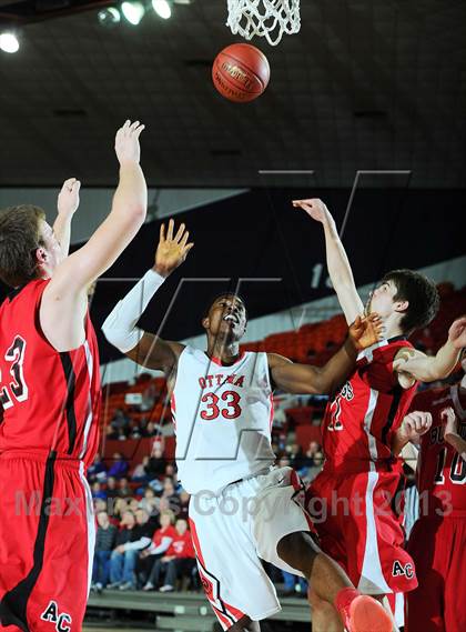 Thumbnail 3 in Ottawa vs. Anderson County (KSHSAA 4A  1st Round) photogallery.