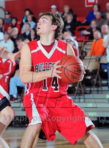 Thumbnail 1 in Ottawa vs. Anderson County (KSHSAA 4A  1st Round) photogallery.
