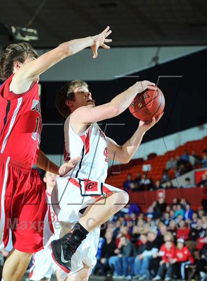 Thumbnail 3 in Ottawa vs. Anderson County (KSHSAA 4A  1st Round) photogallery.