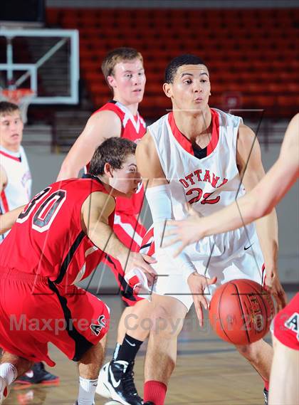 Thumbnail 1 in Ottawa vs. Anderson County (KSHSAA 4A  1st Round) photogallery.