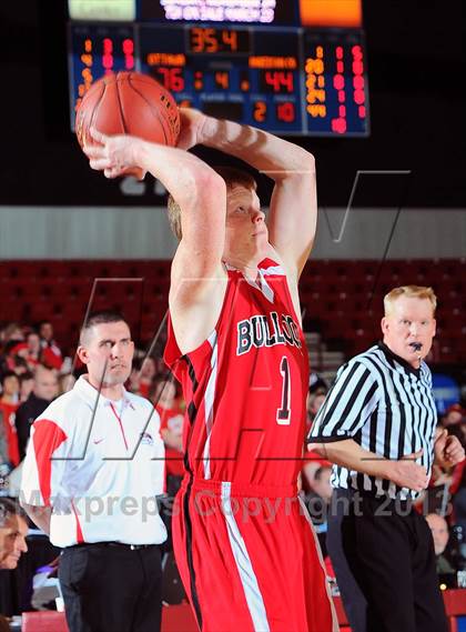 Thumbnail 1 in Ottawa vs. Anderson County (KSHSAA 4A  1st Round) photogallery.