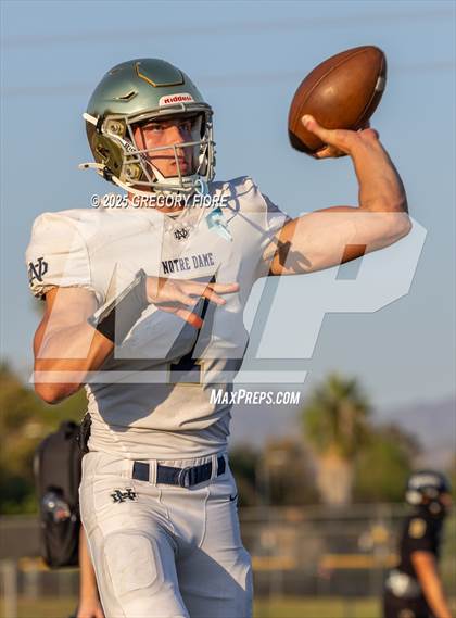 Thumbnail 3 in Notre Dame (SO) @ Bishop Alemany photogallery.