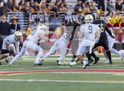 Thumbnail 3 in Notre Dame (SO) @ Bishop Alemany photogallery.