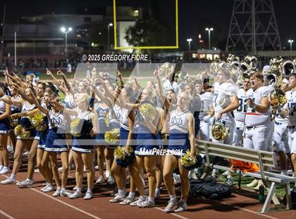 Thumbnail 2 in Notre Dame (SO) @ Bishop Alemany photogallery.