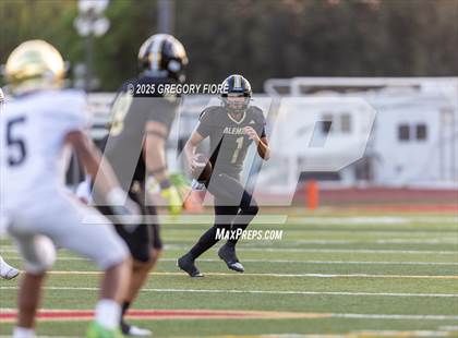 Thumbnail 3 in Notre Dame (SO) @ Bishop Alemany photogallery.