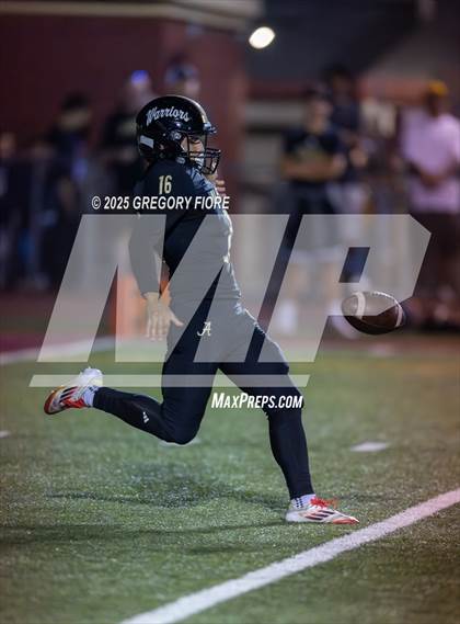 Thumbnail 1 in Notre Dame (SO) @ Bishop Alemany photogallery.