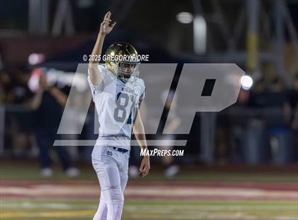 Thumbnail 3 in Notre Dame (SO) @ Bishop Alemany photogallery.