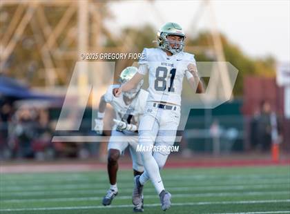 Thumbnail 2 in Notre Dame (SO) @ Bishop Alemany photogallery.