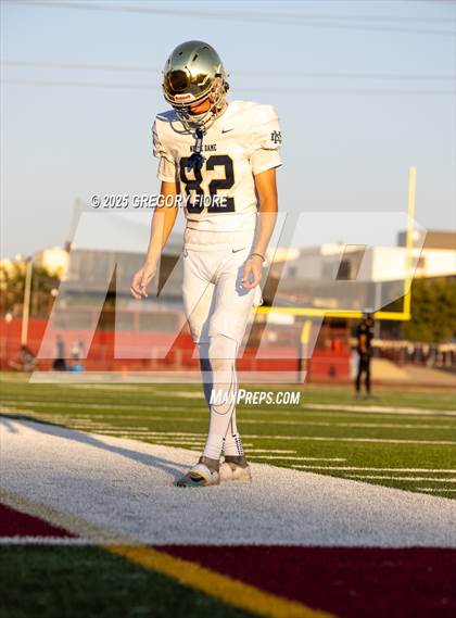 Thumbnail 2 in Notre Dame (SO) @ Bishop Alemany photogallery.