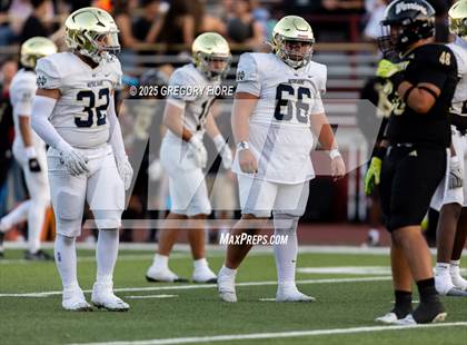 Thumbnail 2 in Notre Dame (SO) @ Bishop Alemany photogallery.