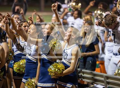 Thumbnail 3 in Notre Dame (SO) @ Bishop Alemany photogallery.