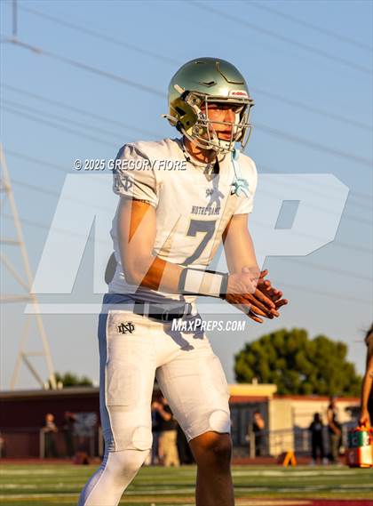 Thumbnail 2 in Notre Dame (SO) @ Bishop Alemany photogallery.