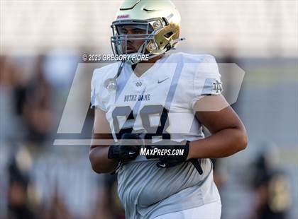 Thumbnail 2 in Notre Dame (SO) @ Bishop Alemany photogallery.