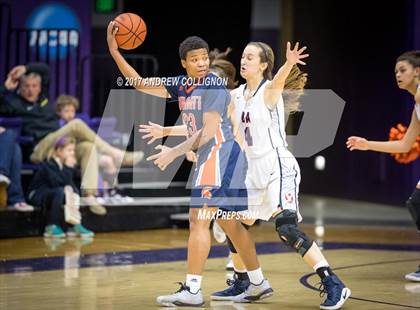 Thumbnail 1 in Summit vs. Brentwood Academy photogallery.