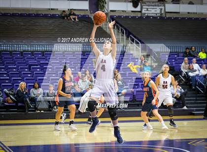 Thumbnail 1 in Summit vs. Brentwood Academy photogallery.