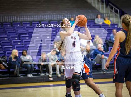 Thumbnail 2 in Summit vs. Brentwood Academy photogallery.