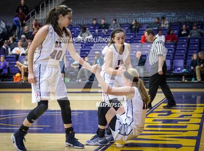 Thumbnail 2 in Summit vs. Brentwood Academy photogallery.