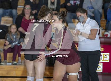 Thumbnail 2 in Turtle Lake vs. Clear Lake (WIAA D4 Regional Final) photogallery.
