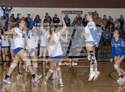 Thumbnail 1 in Turtle Lake vs. Clear Lake (WIAA D4 Regional Final) photogallery.