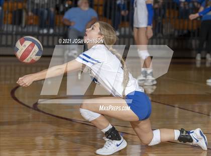 Thumbnail 3 in Turtle Lake vs. Clear Lake (WIAA D4 Regional Final) photogallery.