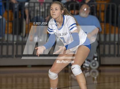 Thumbnail 3 in Turtle Lake vs. Clear Lake (WIAA D4 Regional Final) photogallery.