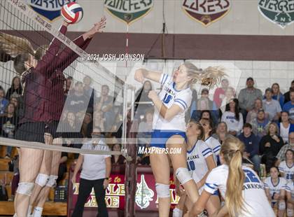 Thumbnail 1 in Turtle Lake vs. Clear Lake (WIAA D4 Regional Final) photogallery.