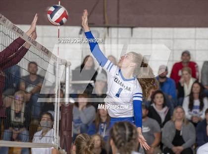 Thumbnail 1 in Turtle Lake vs. Clear Lake (WIAA D4 Regional Final) photogallery.