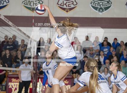Thumbnail 1 in Turtle Lake vs. Clear Lake (WIAA D4 Regional Final) photogallery.