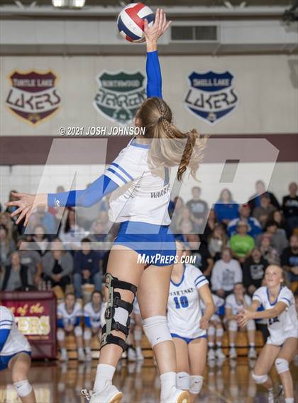 Thumbnail 2 in Turtle Lake vs. Clear Lake (WIAA D4 Regional Final) photogallery.