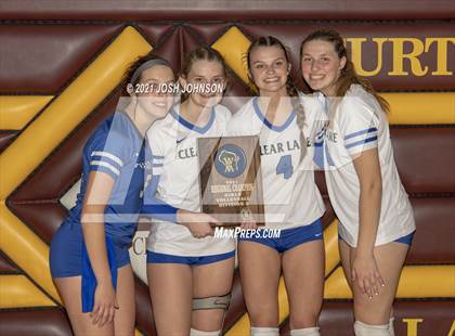 Thumbnail 3 in Turtle Lake vs. Clear Lake (WIAA D4 Regional Final) photogallery.
