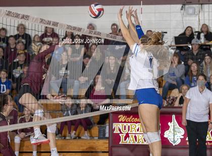 Thumbnail 3 in Turtle Lake vs. Clear Lake (WIAA D4 Regional Final) photogallery.