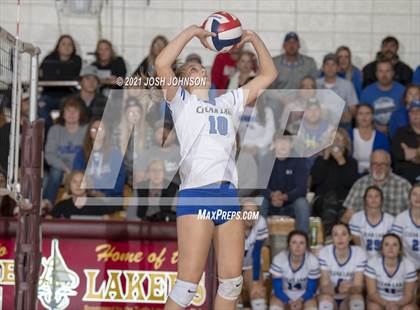 Thumbnail 3 in Turtle Lake vs. Clear Lake (WIAA D4 Regional Final) photogallery.