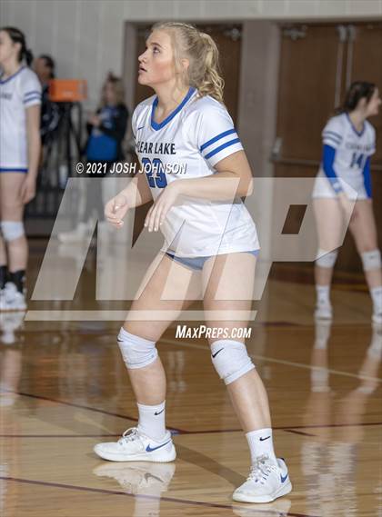 Thumbnail 3 in Turtle Lake vs. Clear Lake (WIAA D4 Regional Final) photogallery.