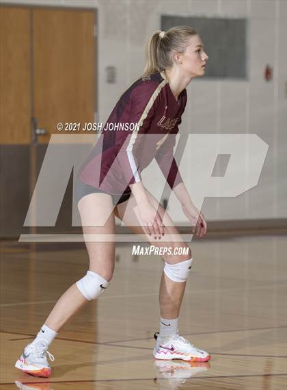 Thumbnail 3 in Turtle Lake vs. Clear Lake (WIAA D4 Regional Final) photogallery.
