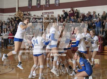 Thumbnail 2 in Turtle Lake vs. Clear Lake (WIAA D4 Regional Final) photogallery.