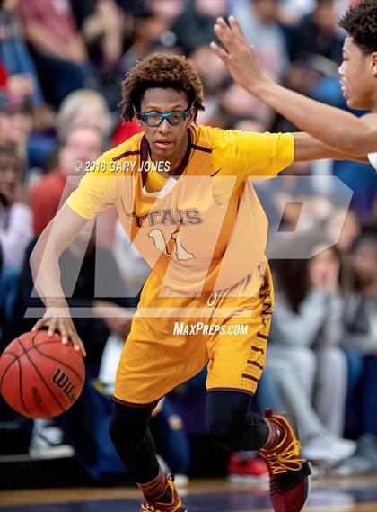 Thumbnail 2 in Sacramento Optimist All-Star Game - Small School photogallery.