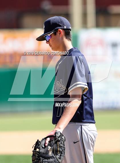Thumbnail 1 in Bear Creek vs. Central Catholic photogallery.
