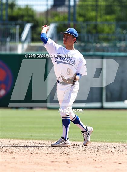 Thumbnail 2 in Bear Creek vs. Central Catholic photogallery.