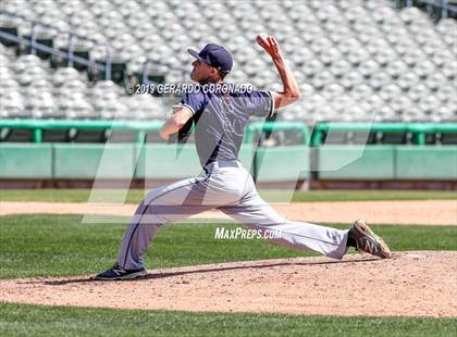 Thumbnail 3 in Bear Creek vs. Central Catholic photogallery.