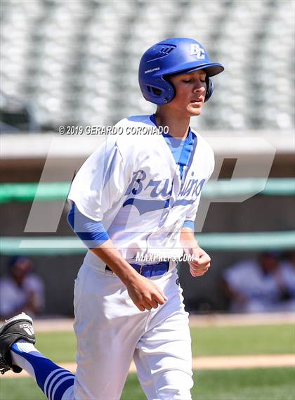 Thumbnail 2 in Bear Creek vs. Central Catholic photogallery.