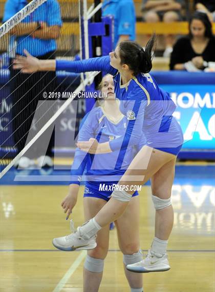 Thumbnail 2 in Tesoro @ Santa Margarita (CIF SS D2 Playoff) photogallery.